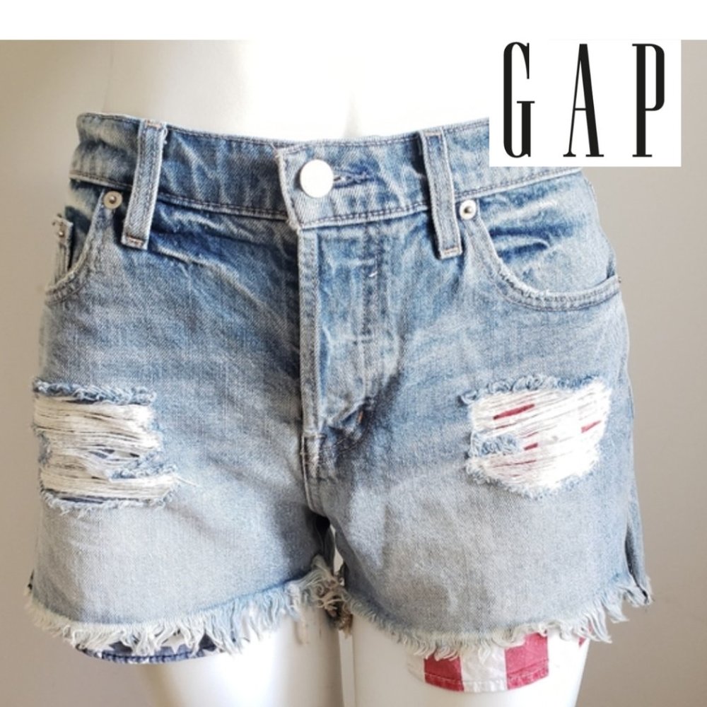 GAP American Pockets Distressed Jean Shorts Sz 26